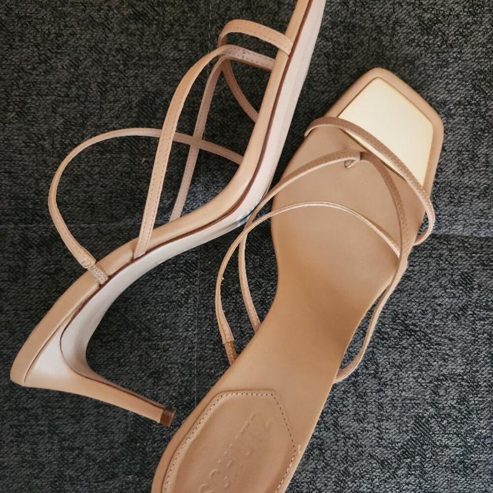 Sandal - Picture 6 of 8